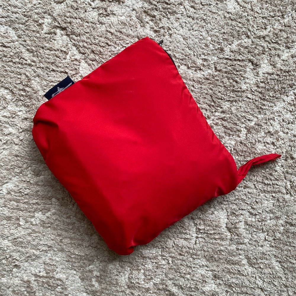 Lightweight Packable Windwater Resistant Pull Over - image 3